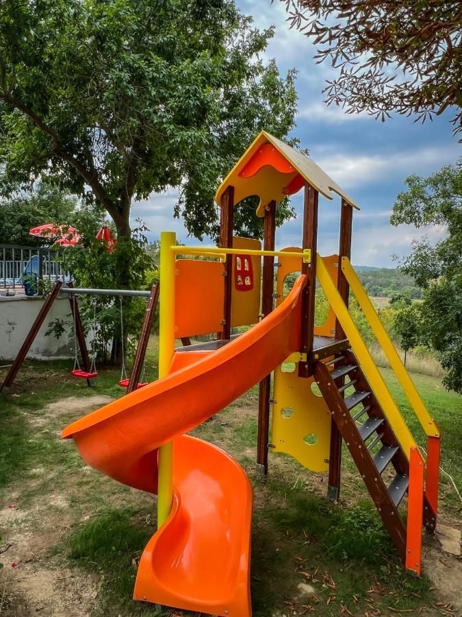 Rilena Hotel Китен Екстер'єр фото
