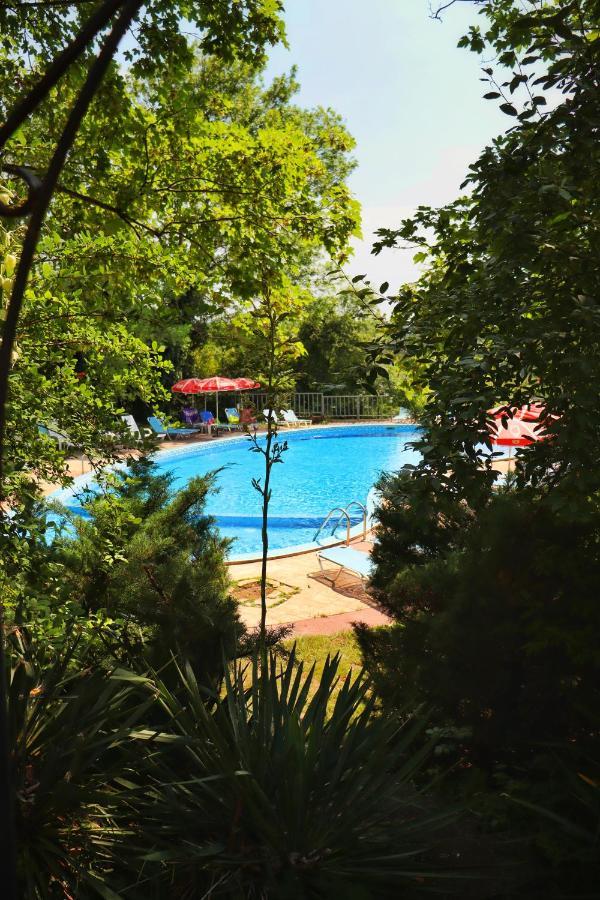 Rilena Hotel Китен Екстер'єр фото