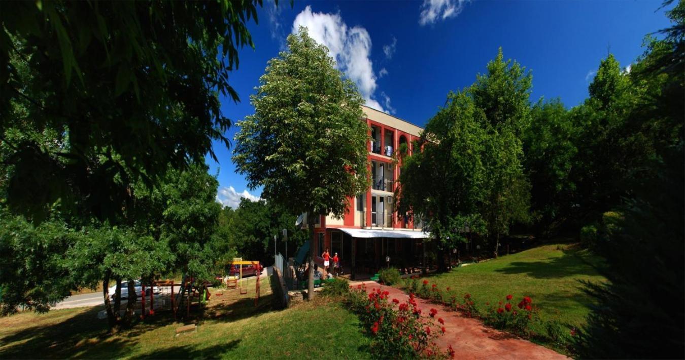 Rilena Hotel Китен Екстер'єр фото
